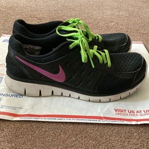Nike Flex Run Running Shoes Size 8